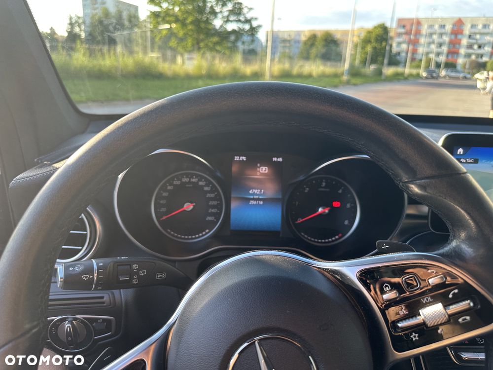 Mercedes-Benz GLC 220 d - 14