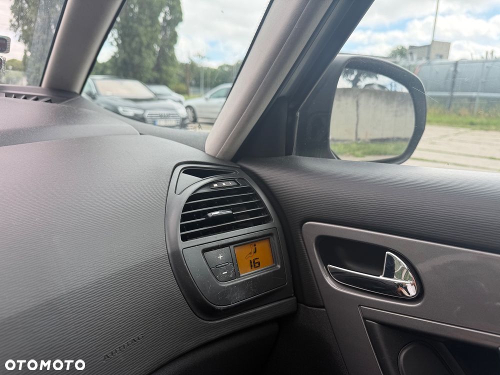 Citroën C4 Picasso 1.6 HDi SX Pack MCP - 15