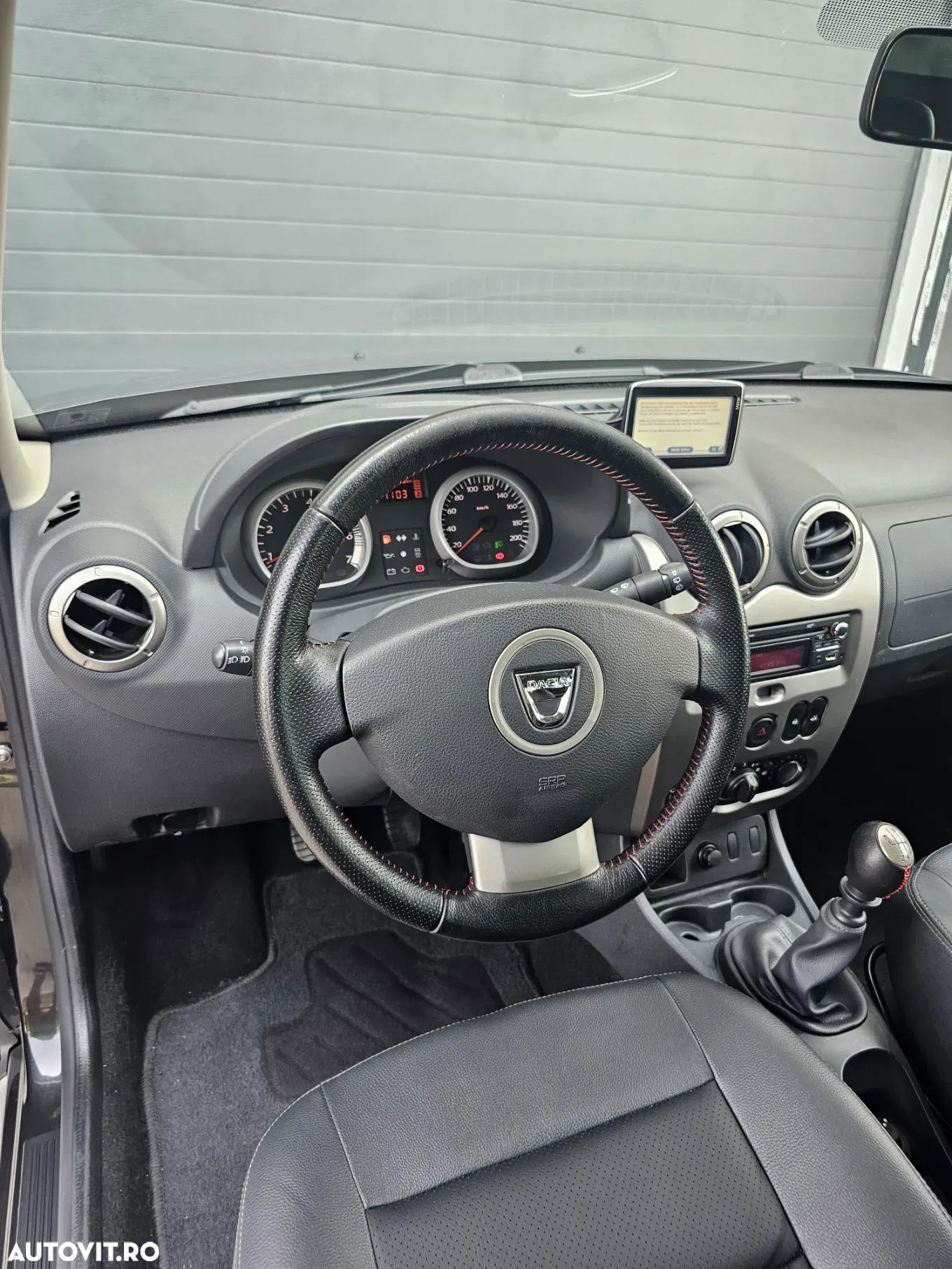 Dacia Duster 1.5 dCi 4x2 Prestige - 3