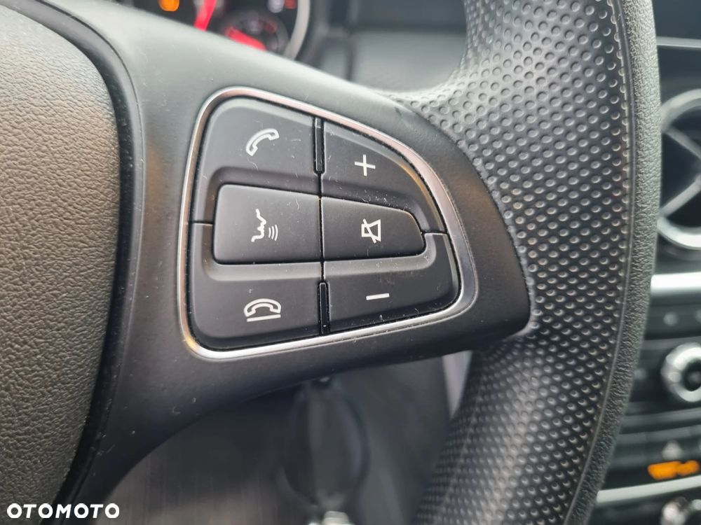 Mercedes-Benz Klasa A 200 (BlueEFFICIENCY) Style - 17