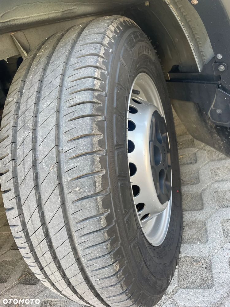 Iveco DAILY 35S18 3.0 180KM Salon Polska 2021 WINDA 90000 netto - 5