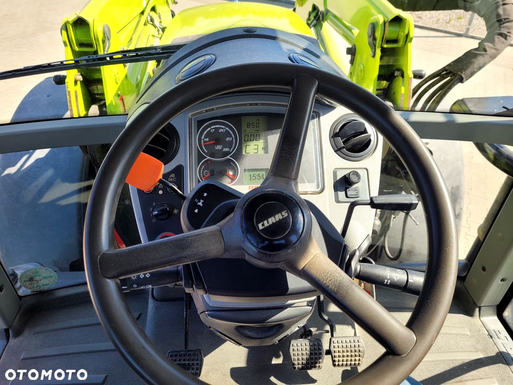 Claas ARION 640 CIS z ładowaczem FL 150 - 22