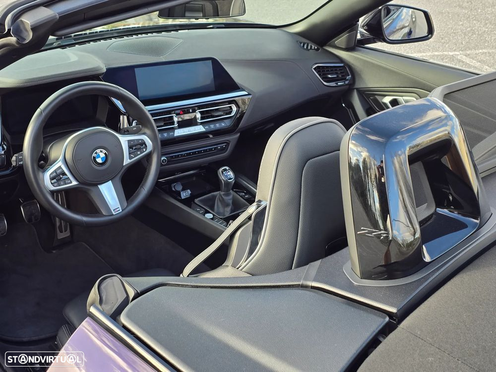 BMW Z4 sDrive20i Sport Line - 24