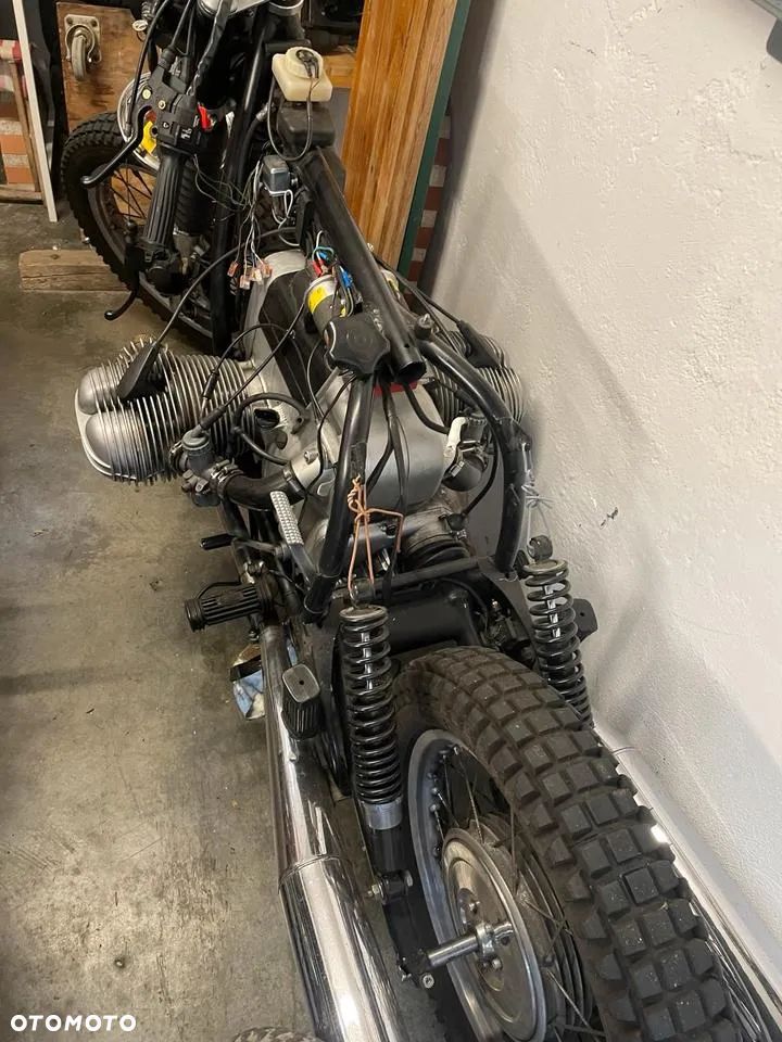 BMW R - 12
