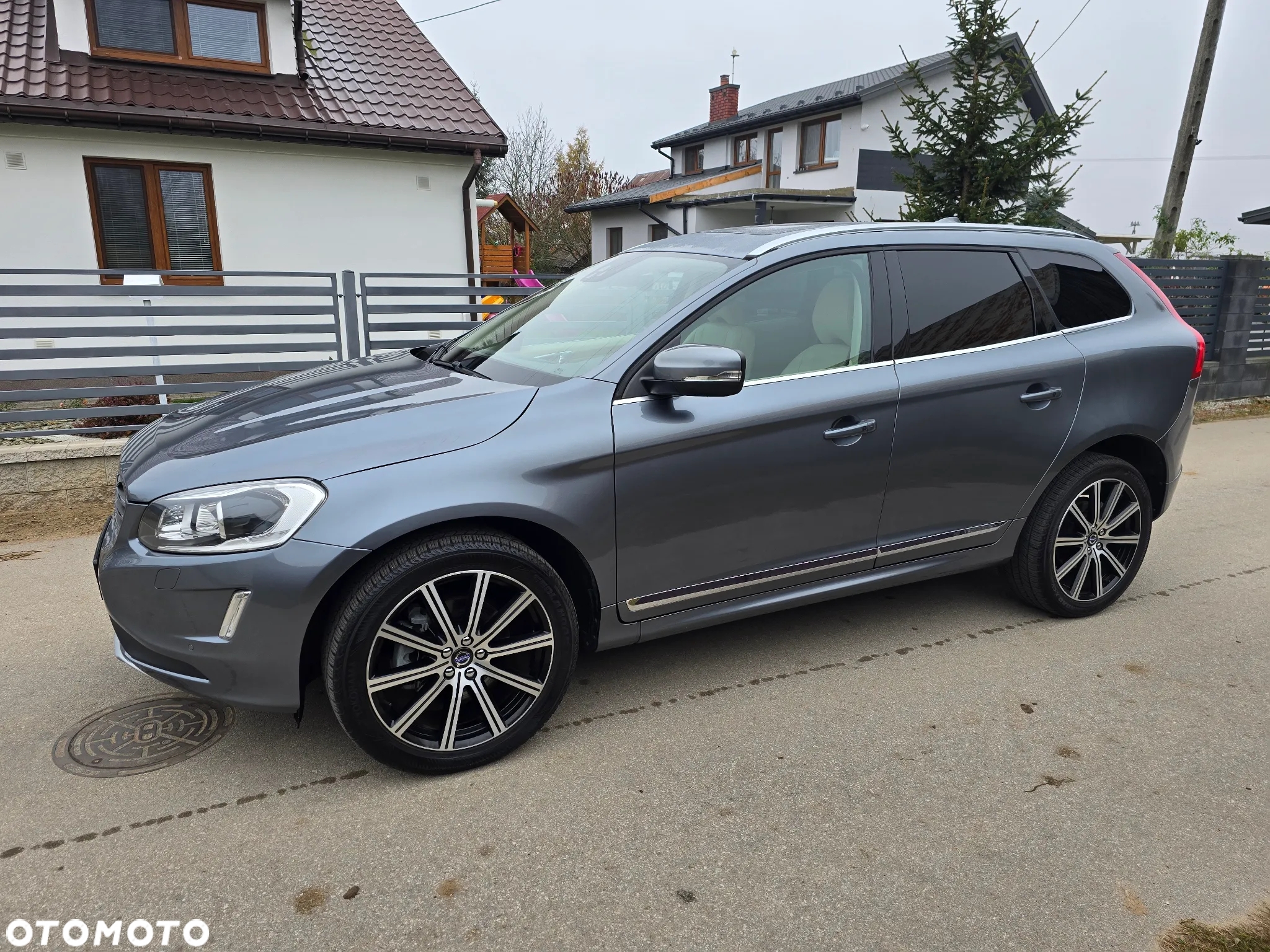Volvo XC 60 - 3