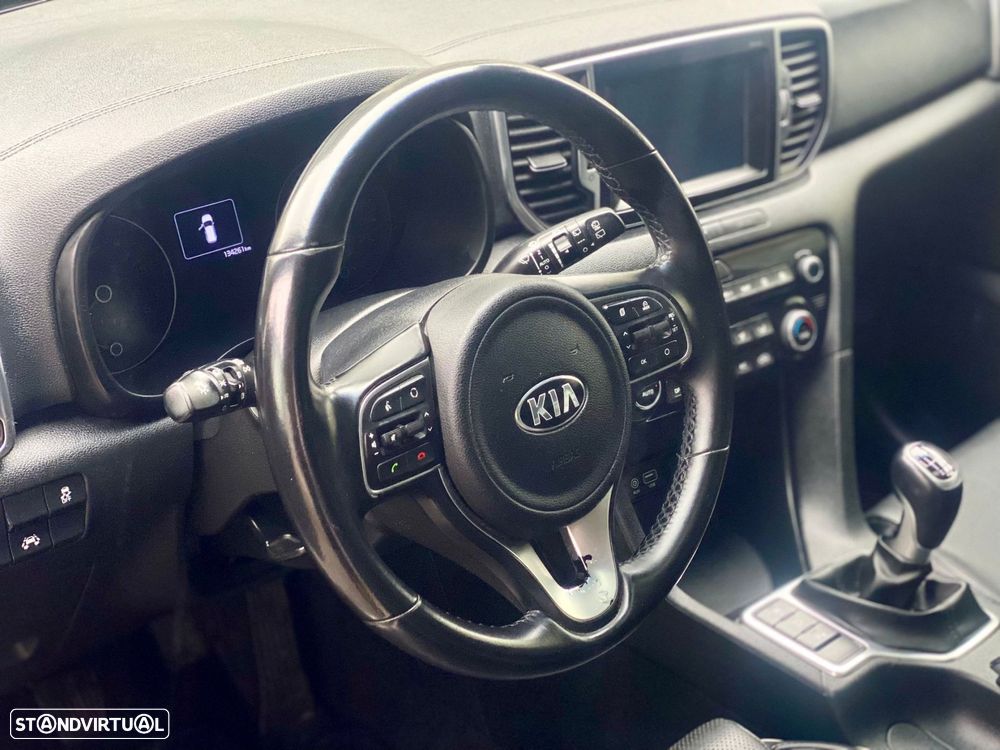Kia Sportage 1.7 CRDI ISG Nav Line - 16