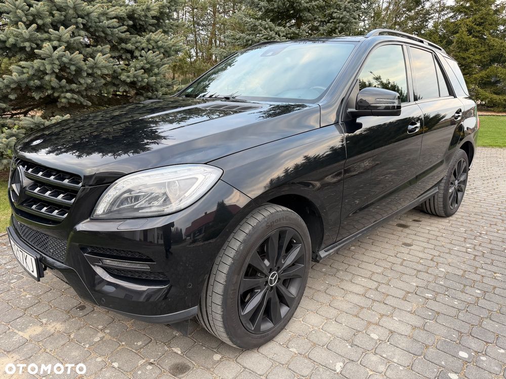 Mercedes-Benz ML - 10
