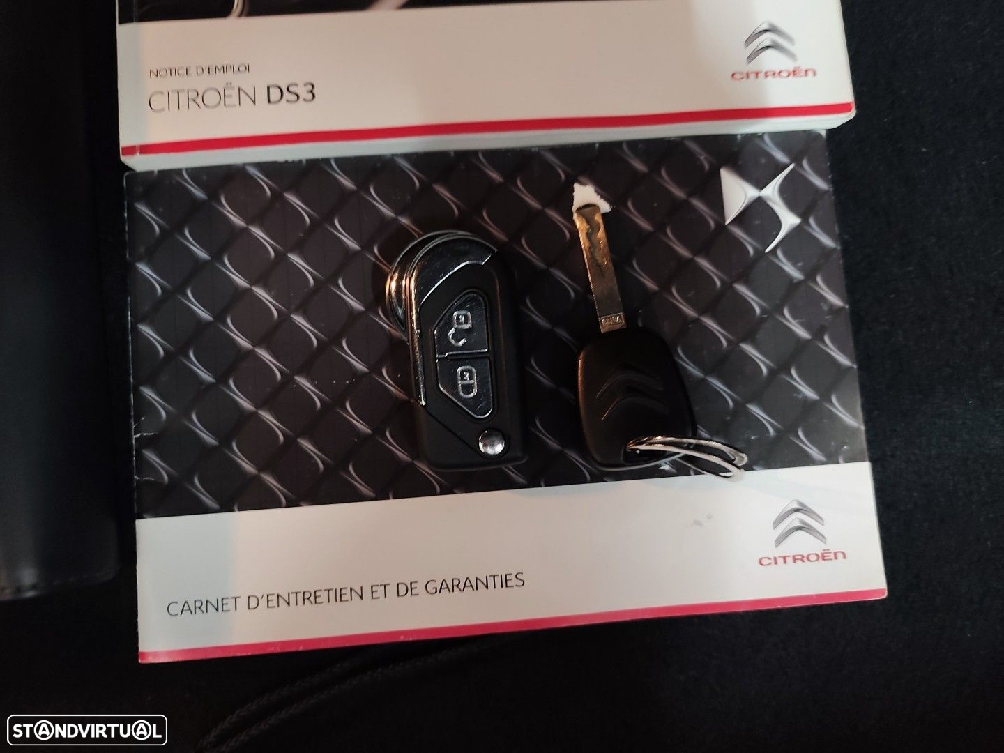 Citroën DS3 1.6 e-HDi So Chic - 30
