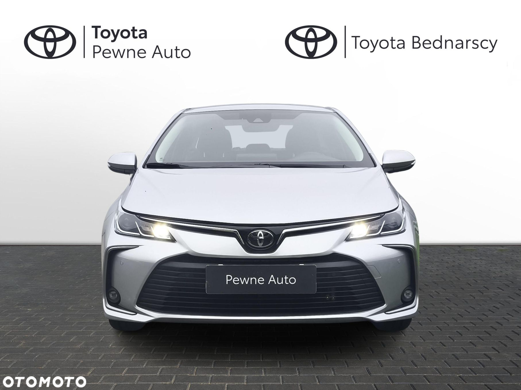 Toyota Corolla - 5