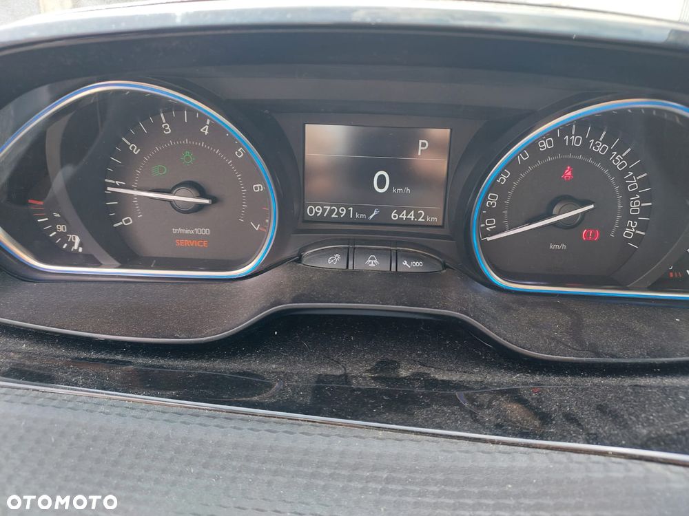 Peugeot 2008 PureTech 110 Stop&Start EAT6 GT-Line Edition - 12