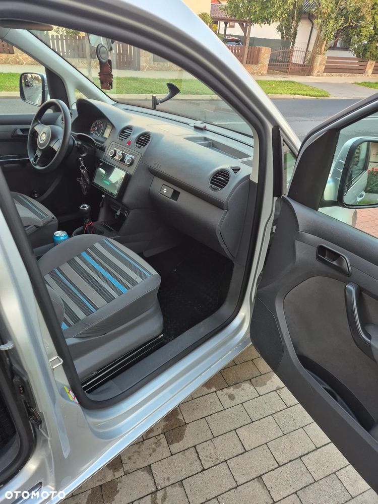 Volkswagen Caddy - 14