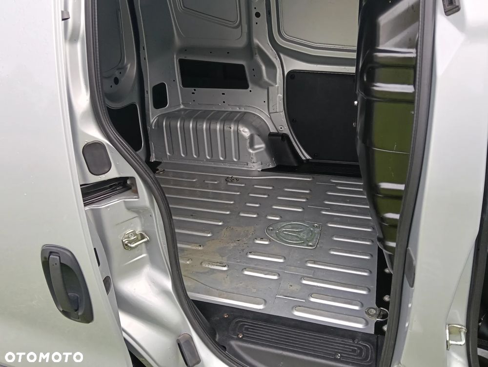 Fiat Fiorino - 13