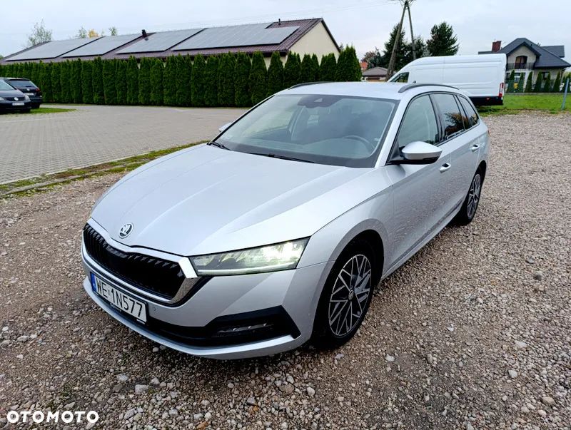 Skoda Octavia 2.0 TDI Ambition DSG - 1
