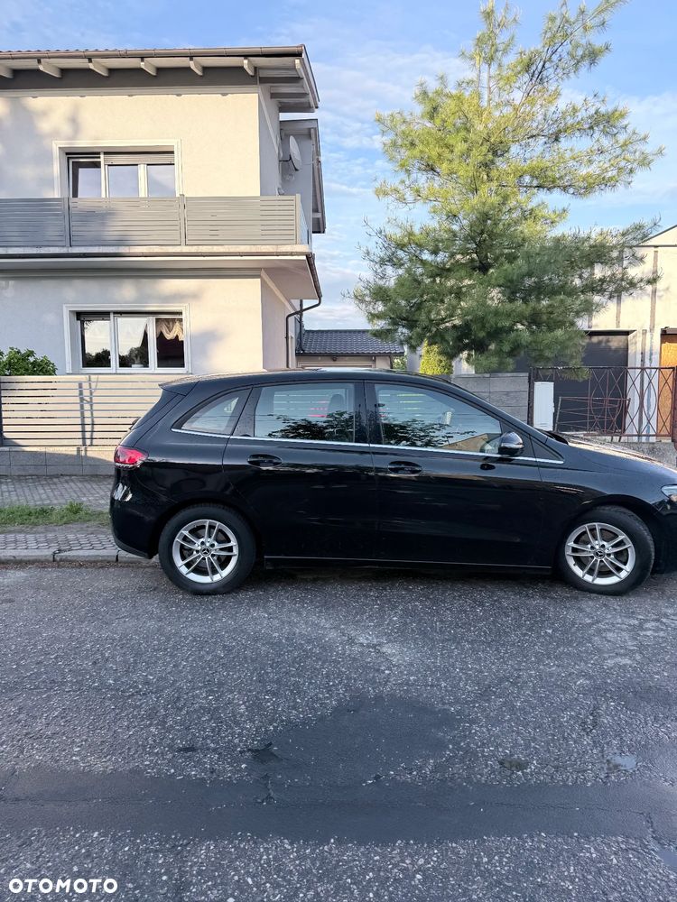 Mercedes-Benz Klasa B 180 d 7G-DCT - 3