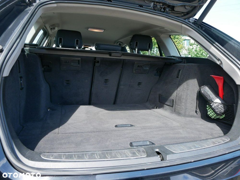 BMW Seria 3 316d - 10