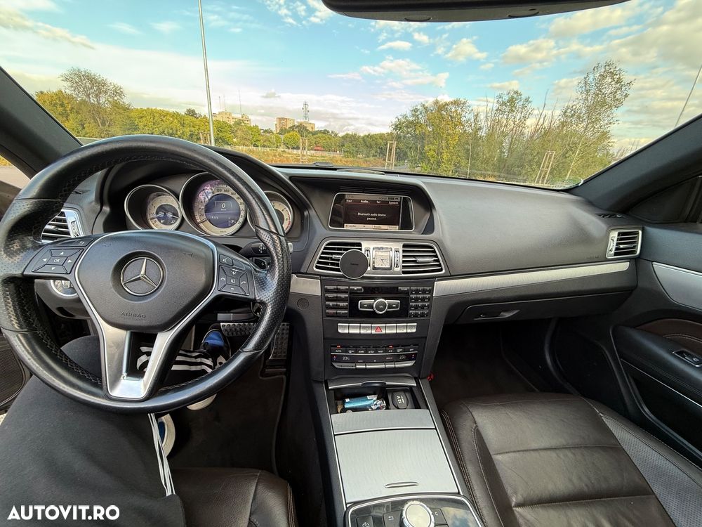 Mercedes-Benz E - 8
