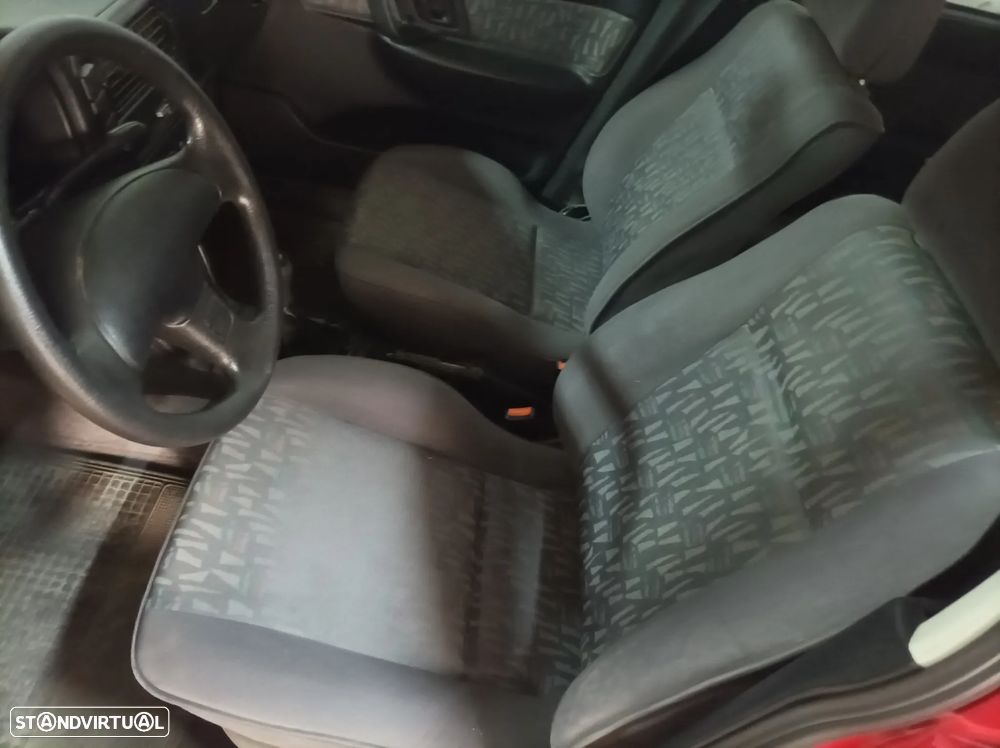 SEAT Cordoba 1.4 GLX - 12