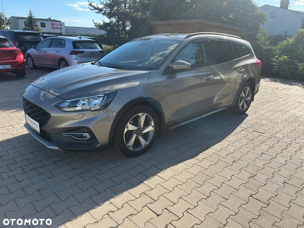 Ford Focus 1.5 EcoBoost Active - 14