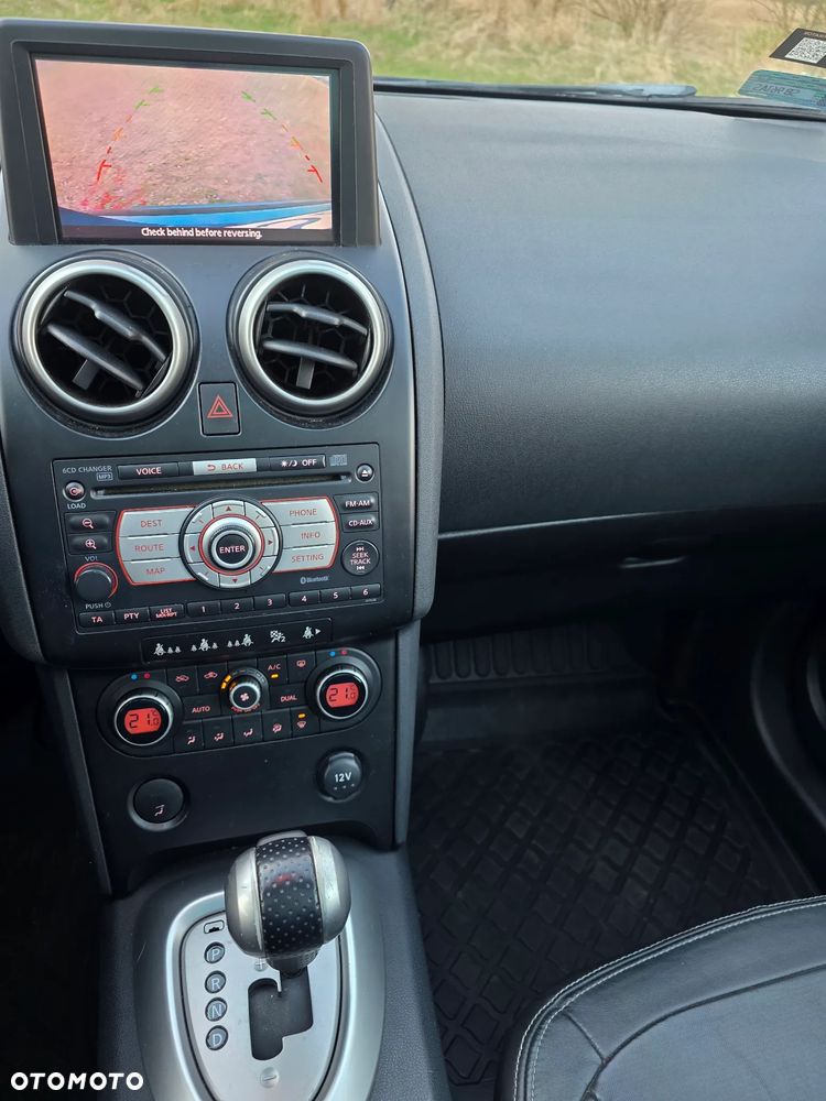 Nissan Qashqai 2.0 dCi 4x4 Tekna - 13