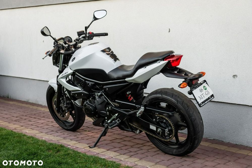 Yamaha XJ - 4