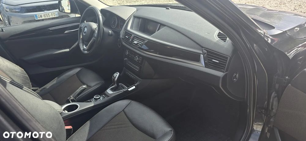 BMW X1 sDrive18d xLine - 9