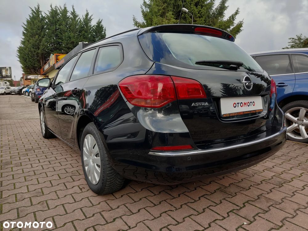 Opel Astra 1.4 Turbo Edition - 11