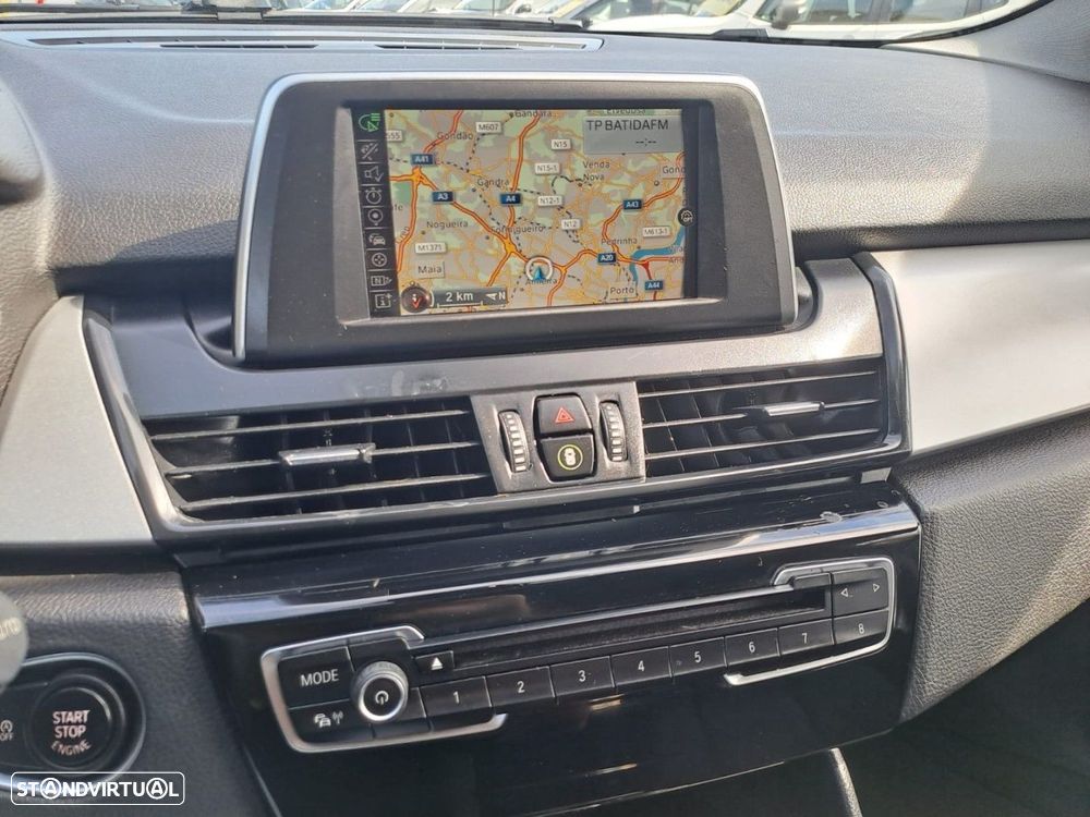 BMW 216 Active Tourer d Advantage - 12