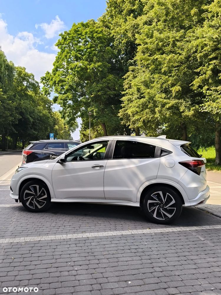 Honda HR-V 1.5 Executive (ADAS / Connect+) CVT - 11
