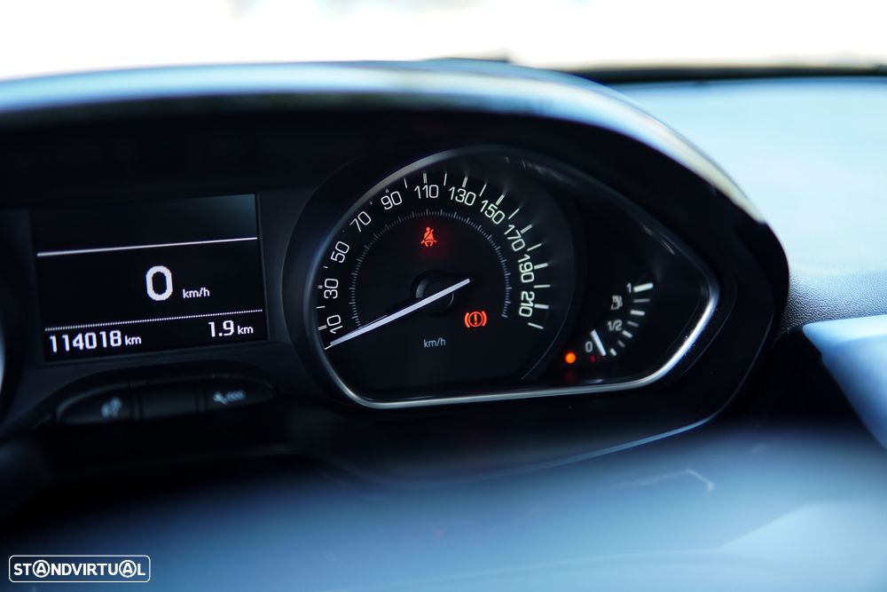 Peugeot 2008 PureTech 82 Style - 33