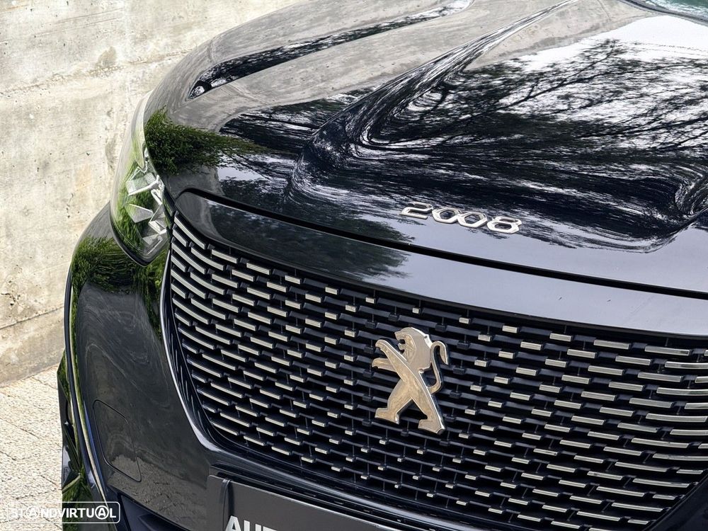Peugeot 2008 1.2 PureTech Allure Pack - 8