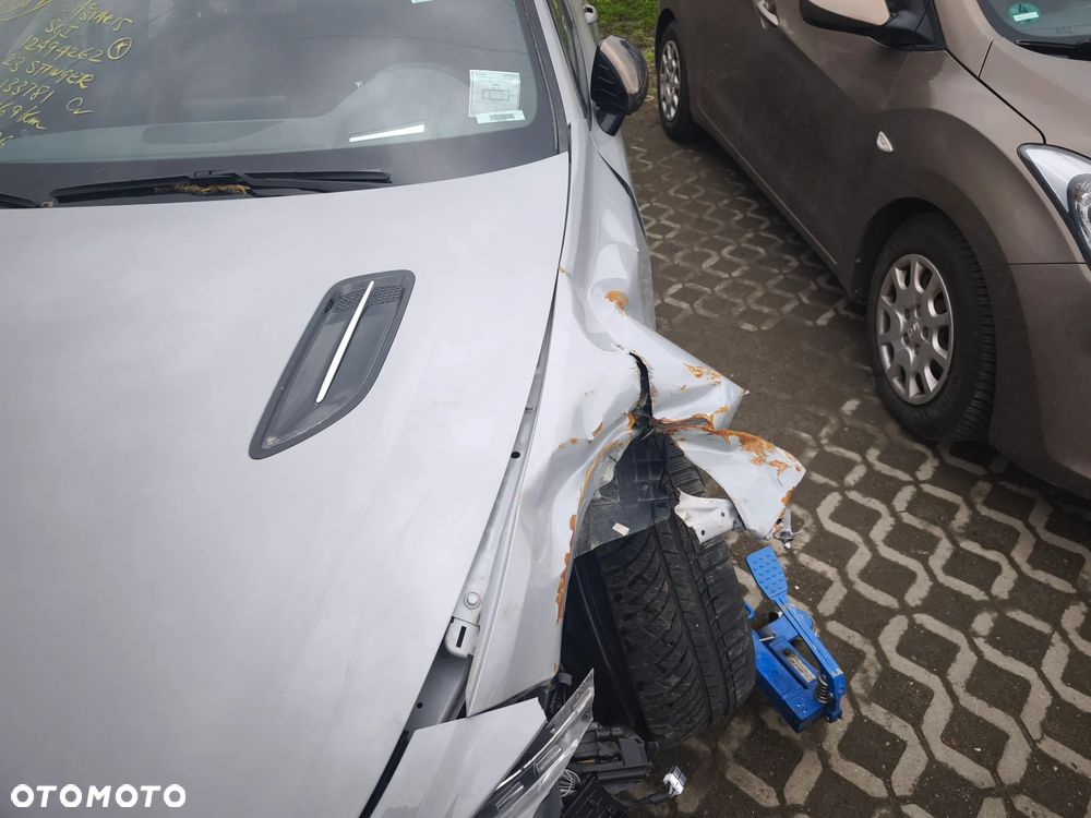 Kia Stinger 3.3 T-GDI AWD GT - 8