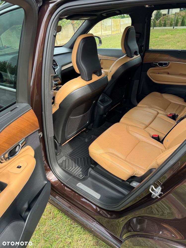 Volvo XC 90 D5 AWD Inscription 7os - 7