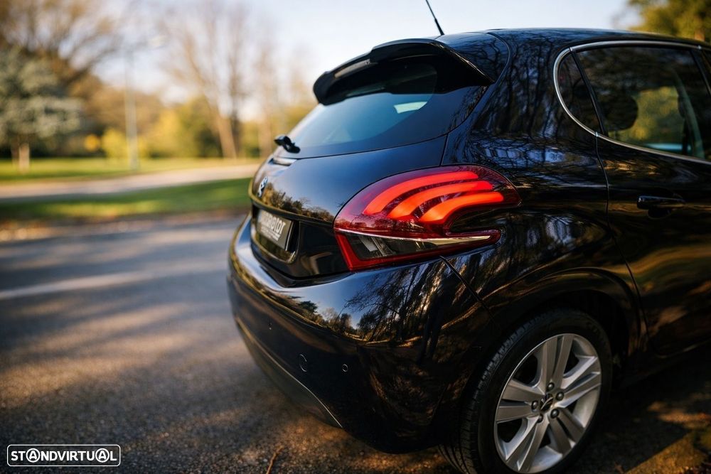 Peugeot 208 1.6 BlueHDi Allure - 20