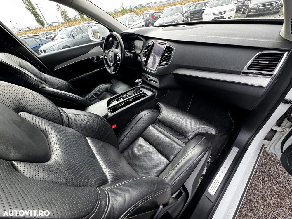 Volvo XC 90 D5 AWD Inscription - 24