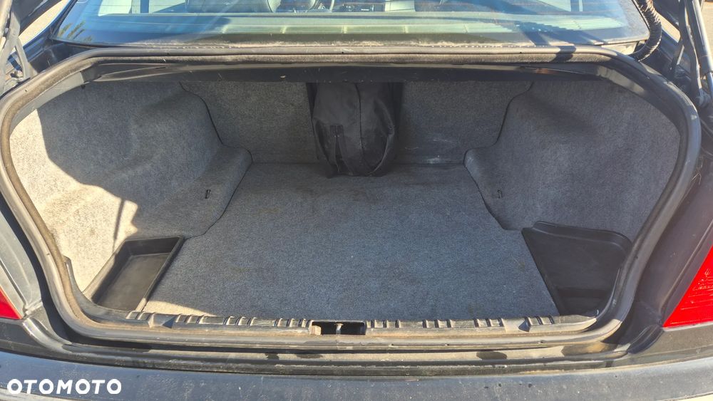 BMW Seria 3 - 10