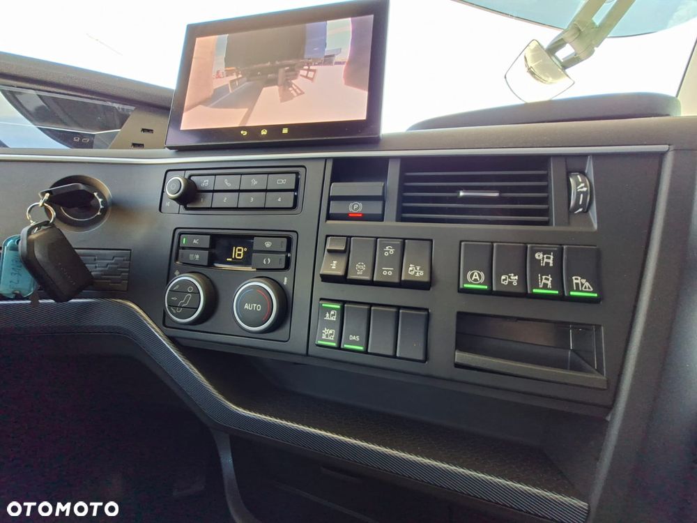 Volvo FH 500KM - 17