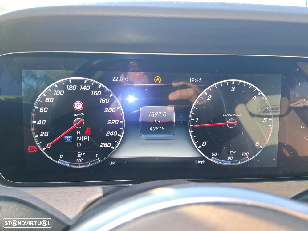 Mercedes-Benz E 220 - 7