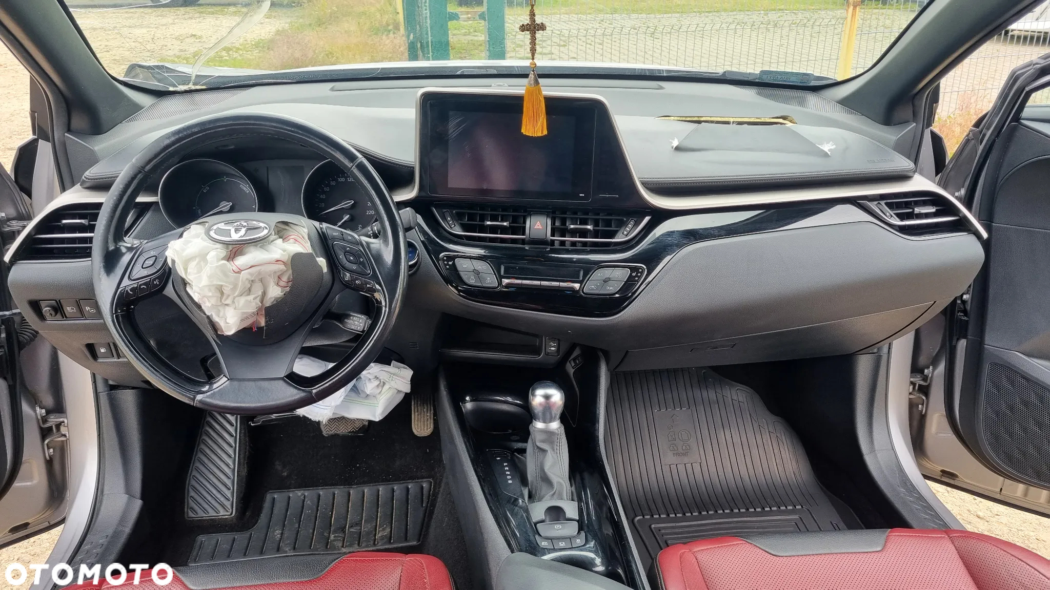 Toyota C-HR 1.8 Hybrid Comfort - 32