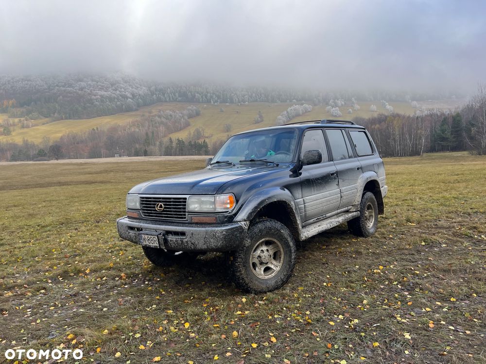 Lexus LX - 13