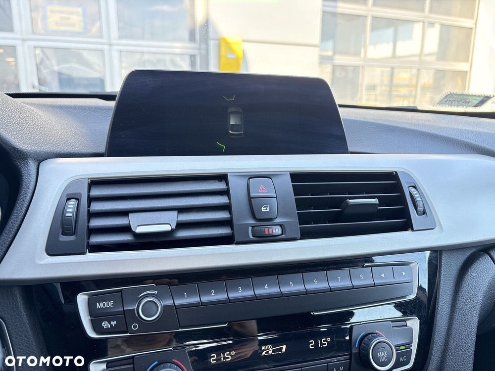 BMW Seria 3 318d Advantage - 20