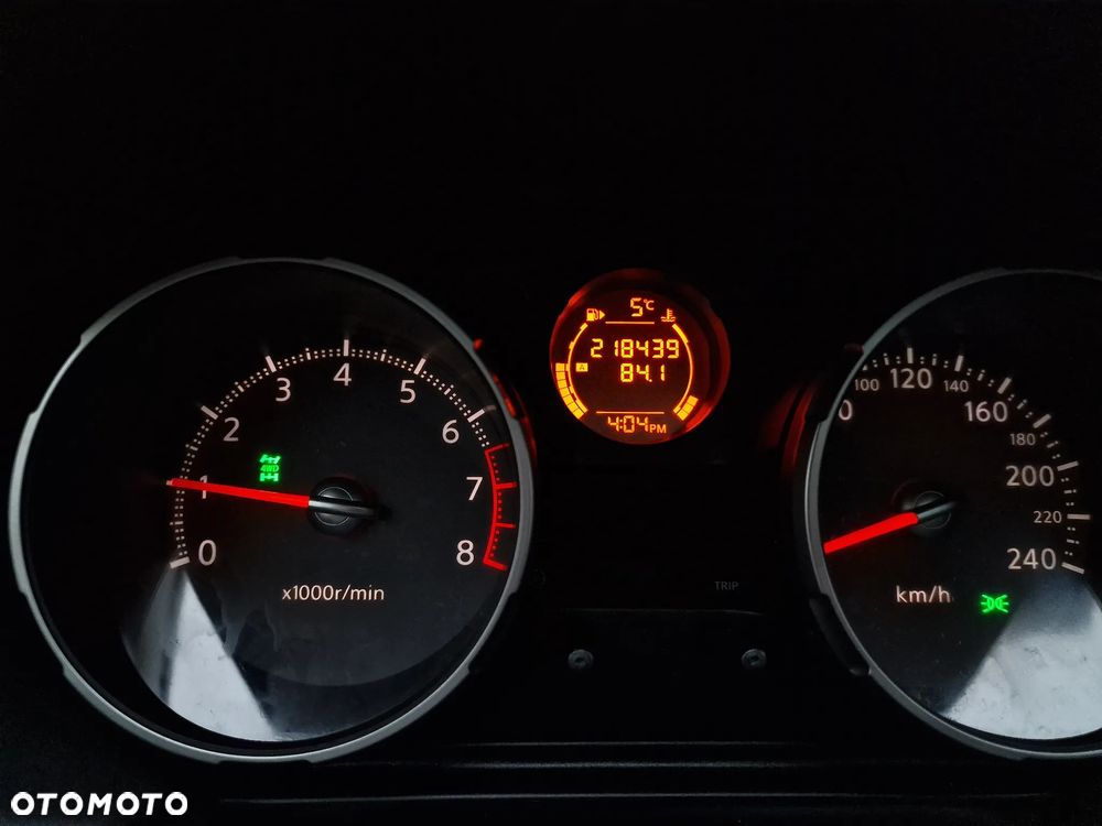 Nissan Qashqai 2.0 4x4 Acenta - 39