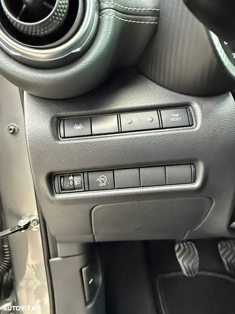 Nissan Juke DIG-T 117 N-Connecta - 32