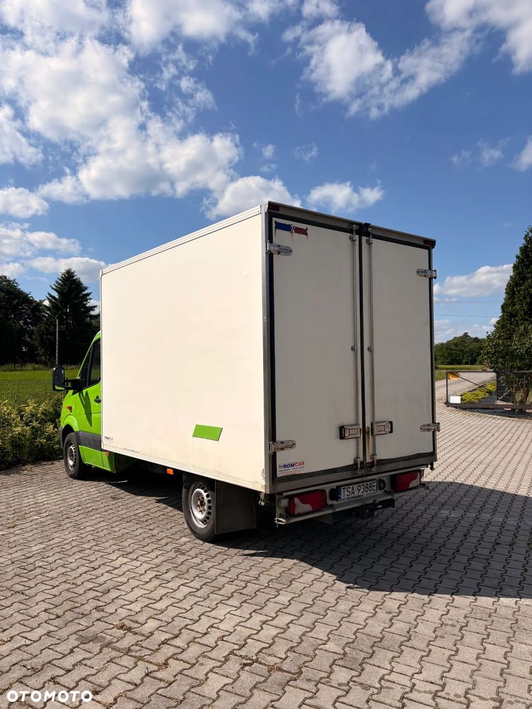 Mercedes-Benz Sprinter - 4