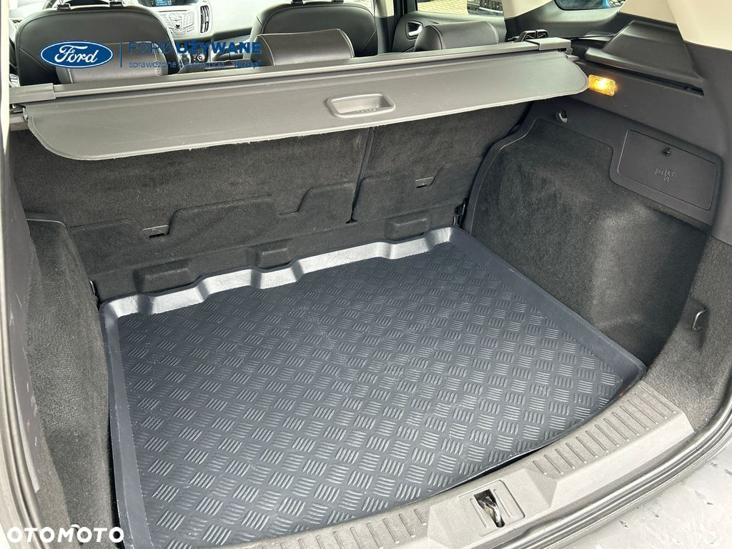 Ford Kuga 2.0 TDCi 4x4 Titanium - 11