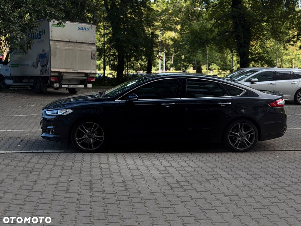 Ford Fusion 2.0 EcoBoost Titanium - 2