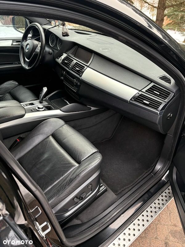 BMW X6 - 14