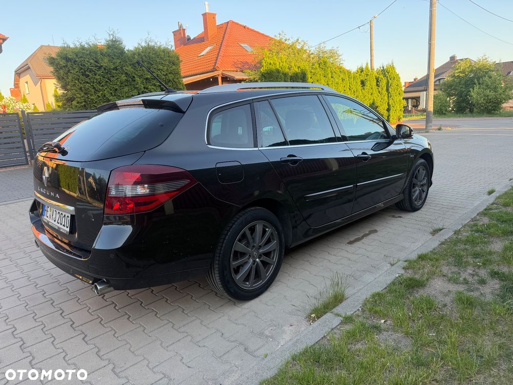 Renault Laguna dCi 150 FAP Start-Stop Bose Edition - 3