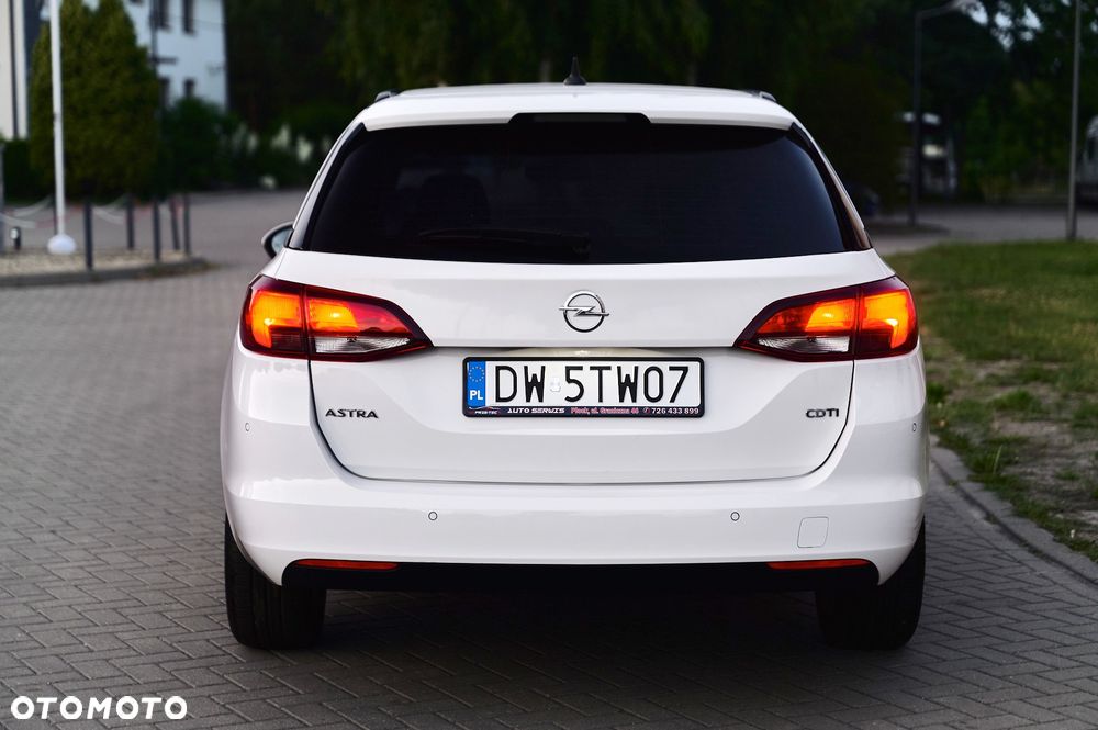 Opel Astra 1.6 CDTI Enjoy - 20