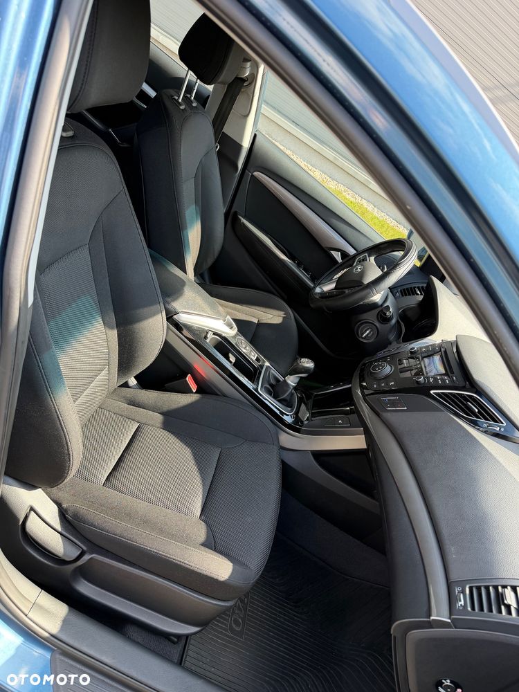 Hyundai i40 Kombi blue 1.7 CRDi Style - 19