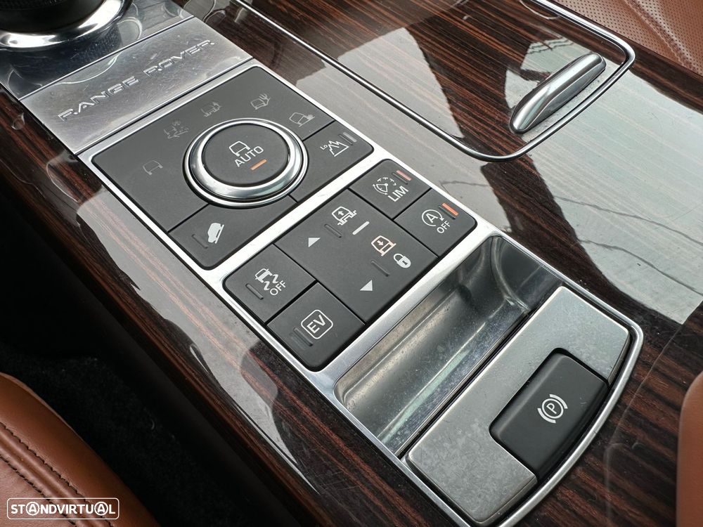 Land Rover Range Rover RR.3.0 SDV6 HEV Autobiography - 22